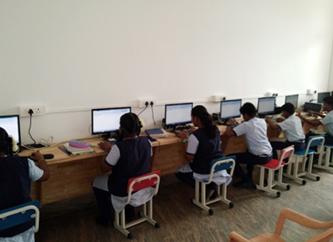 Computer lab digital learning